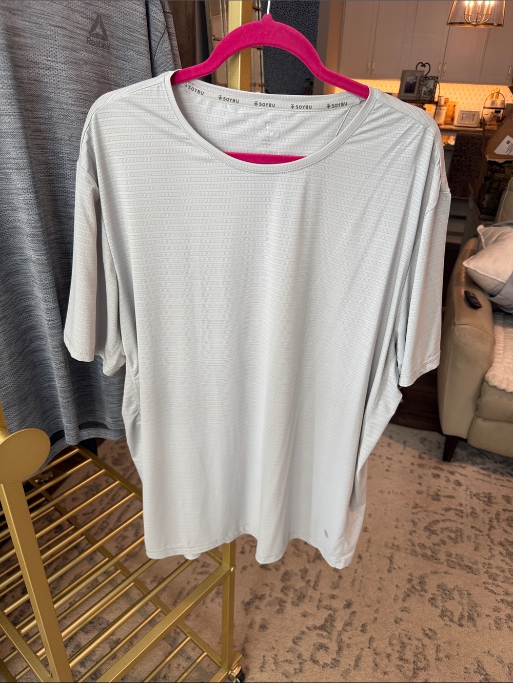 Soybu Men's Short-Sleeve Tee in Light Gray